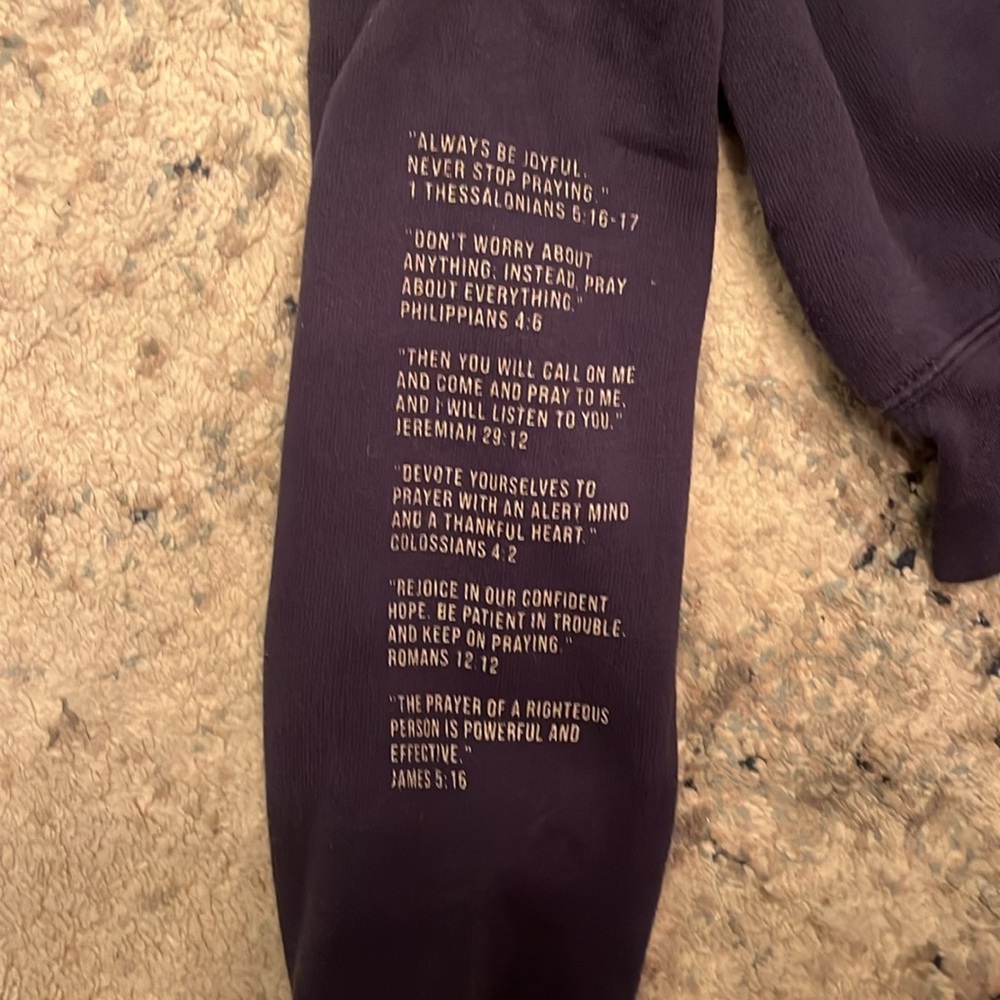 Pray sweat shit - Picture 2 of 3